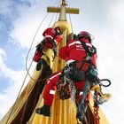 Dachdecker bei der Arbeit