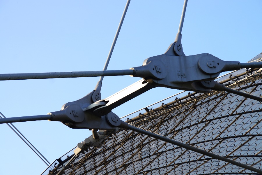 Dachhalterung am Olympiastadion München