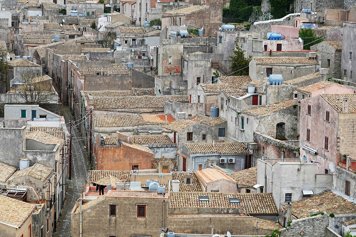 Dachlandschaft in Erice/Italien