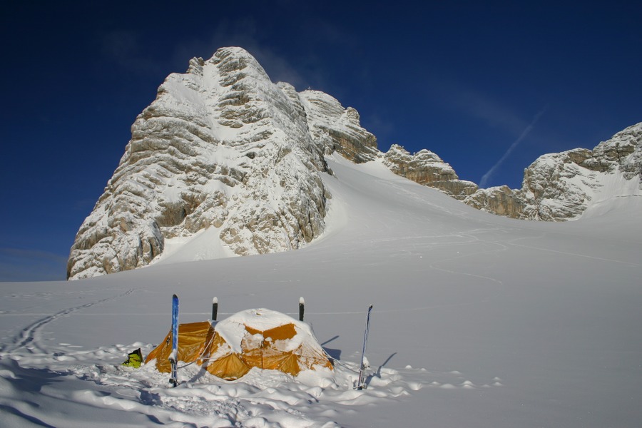 Dachstein mit Zelt