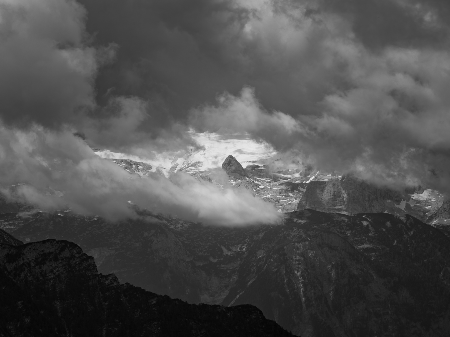 Dachstein - Regen kommt