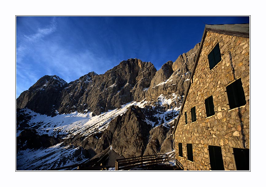 Dachstein Südwandhütte, 1871m