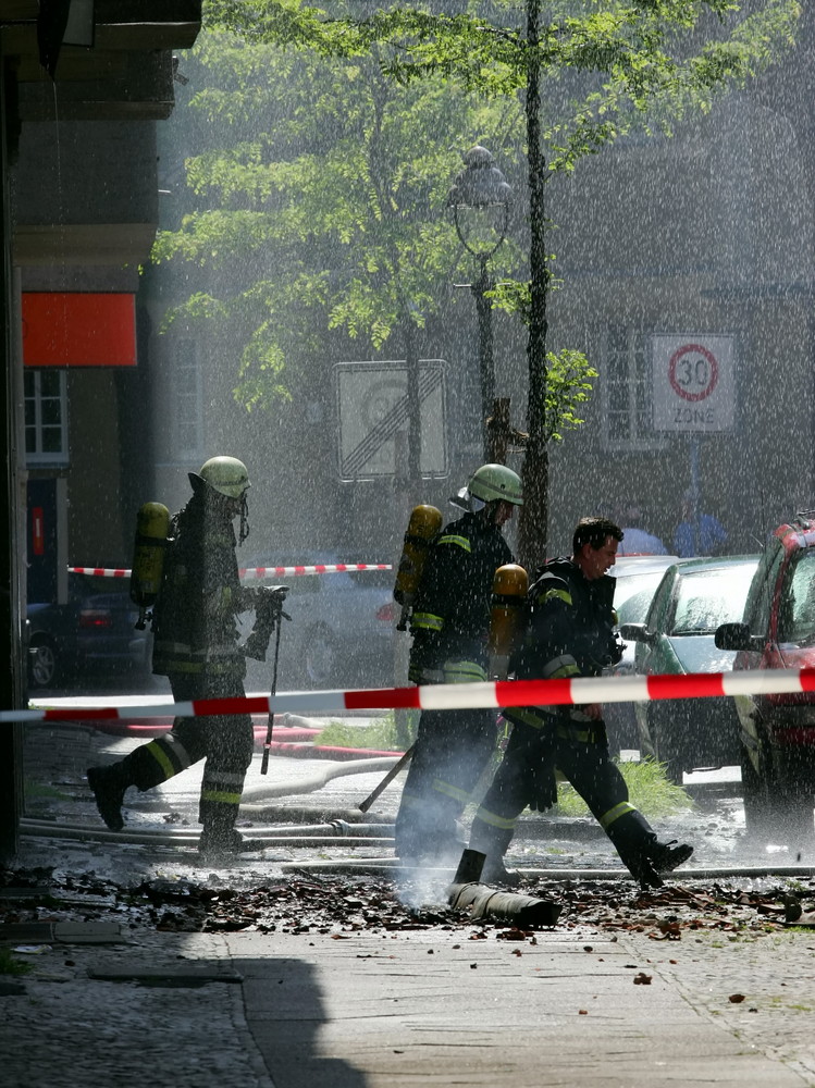 Dachstuhlbrand Bln.-Neukölln