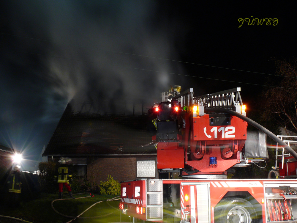 Dachstuhlbrand nach Blitz