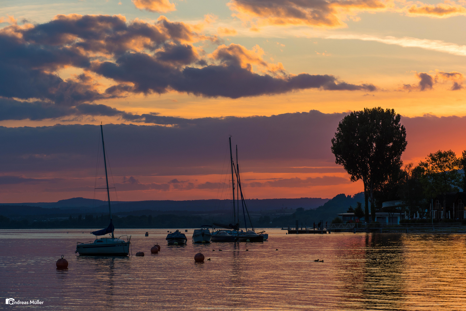 Dämmerung  am Bodensee