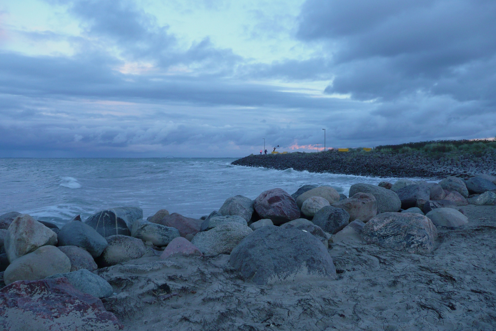 Dämmerung am Strand in Heiligenhafen