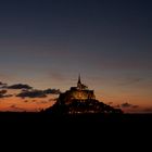 Dämmerung bei Mont-Saint-Michel