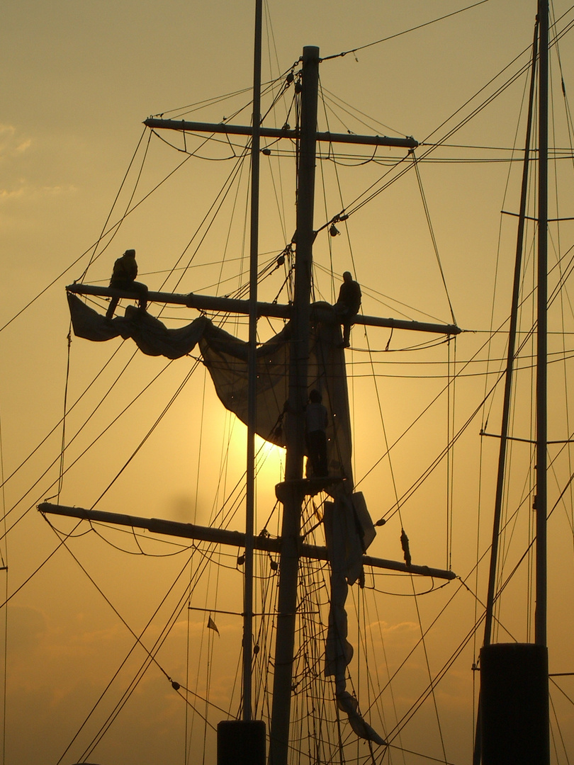 Dämmerung im Hafen