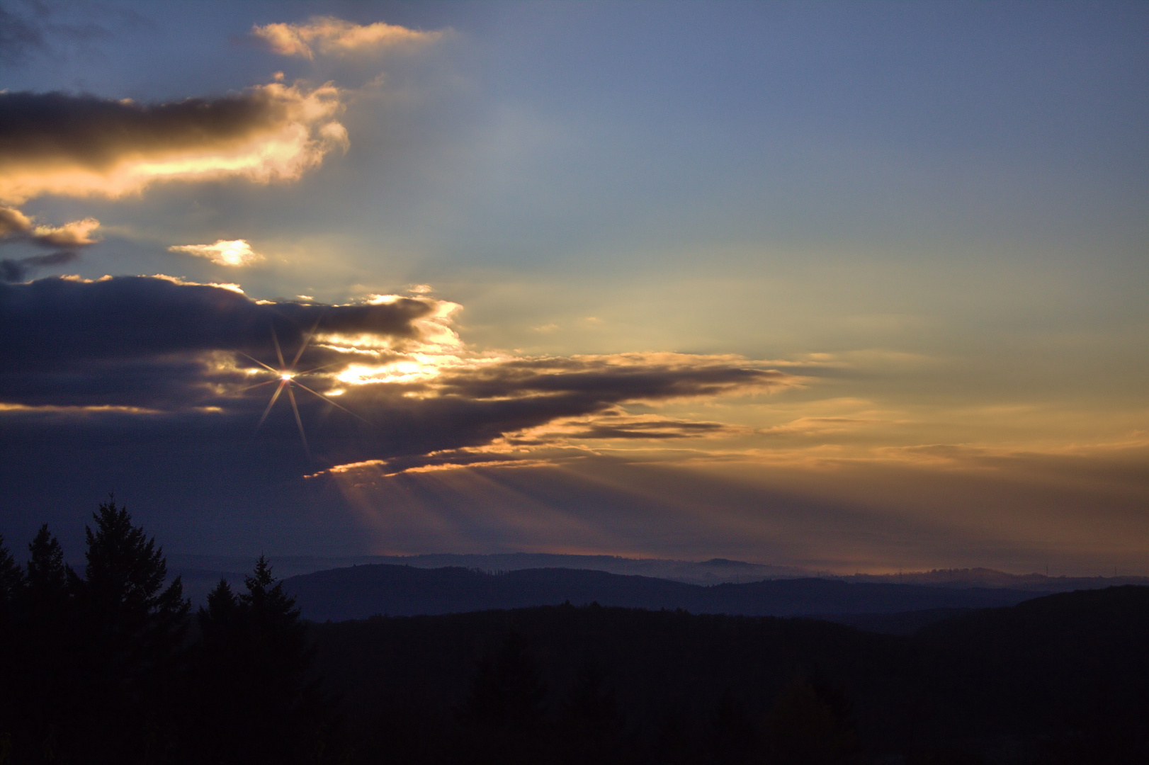 Dämmerung im Markgräflerland, Eggener Tal, Schloß Bürgeln, Oberrheinebene #2