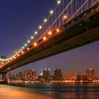 Dämmerung über der Manhattan Bridge