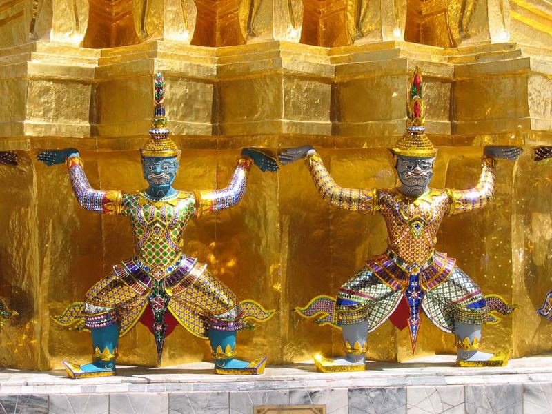 Dämonen im "wat phra keo"