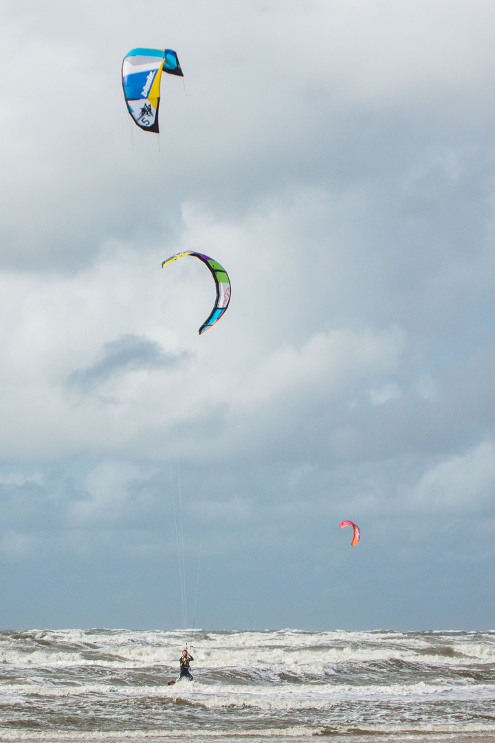 Dänemark 2015, Rømø, Wind- und Kitesurfer