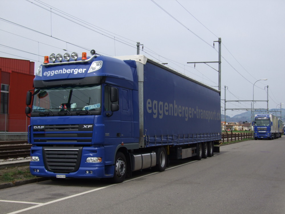 DAF 105.460