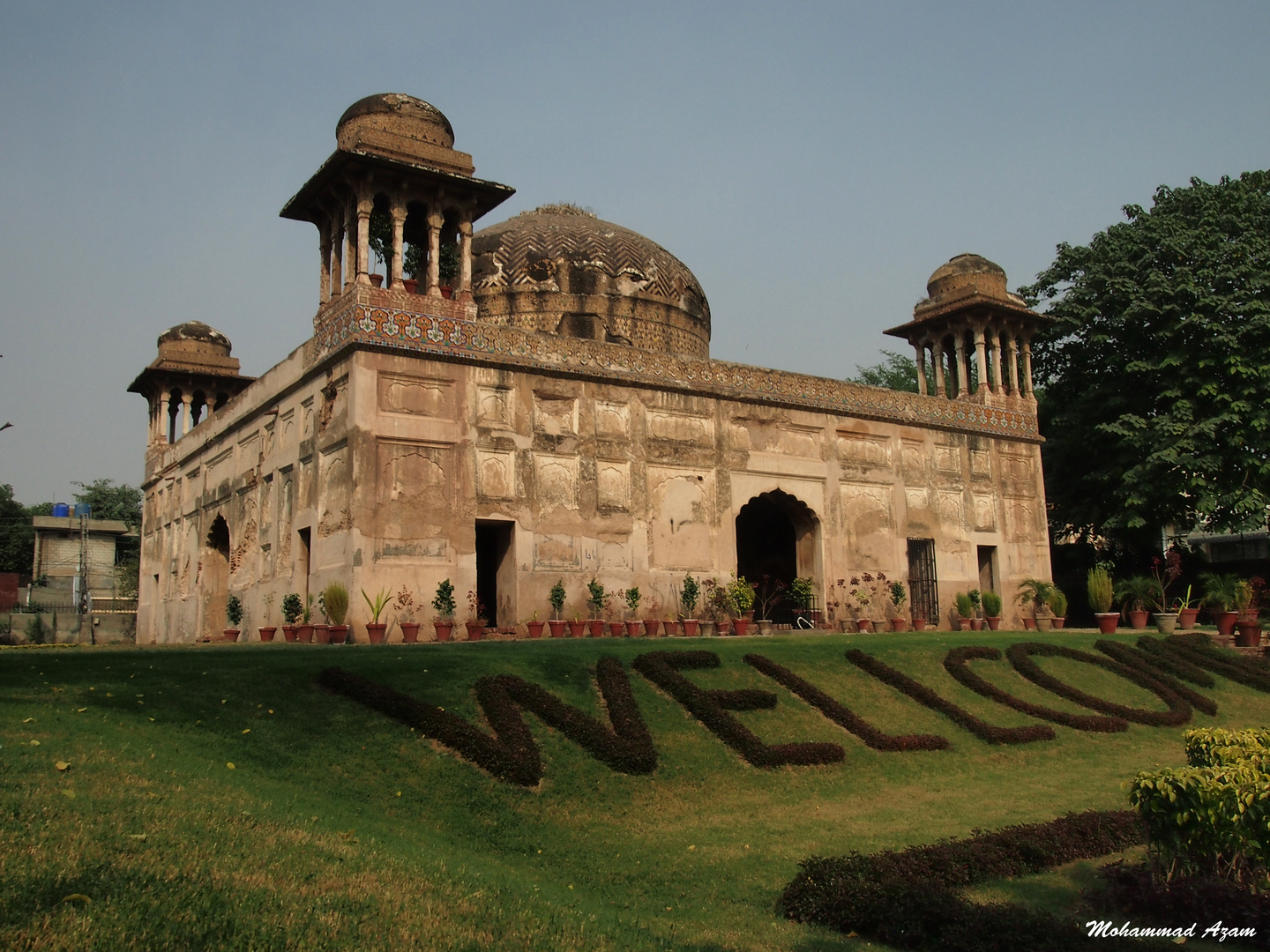 DAI ANGH TOMB (LAHORE )