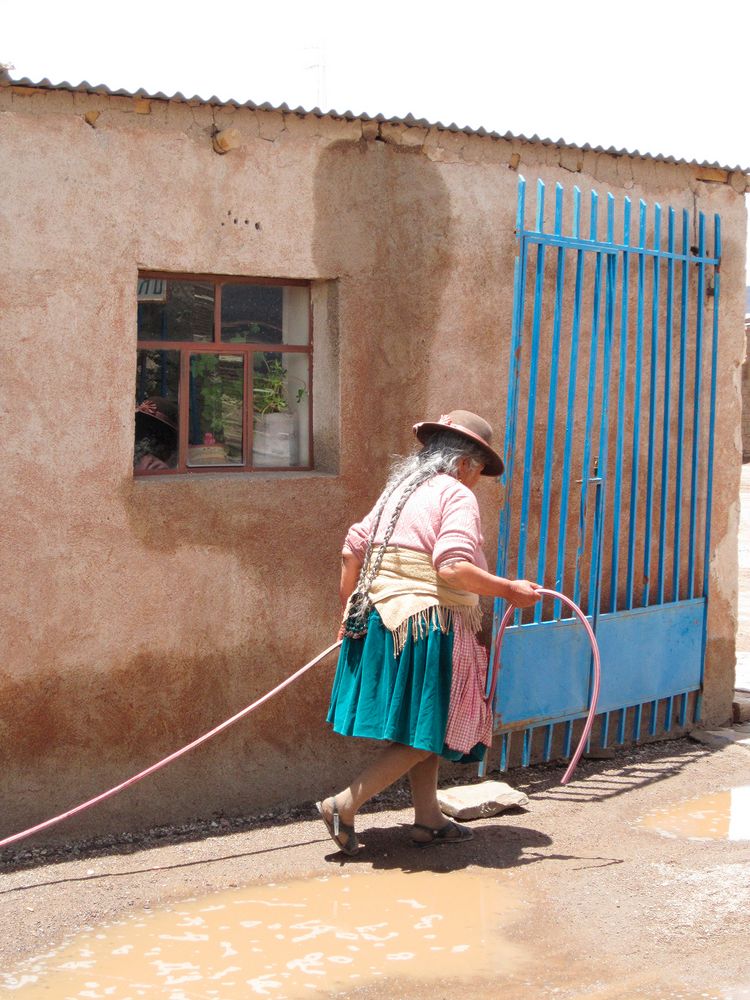 daily life in the Salar