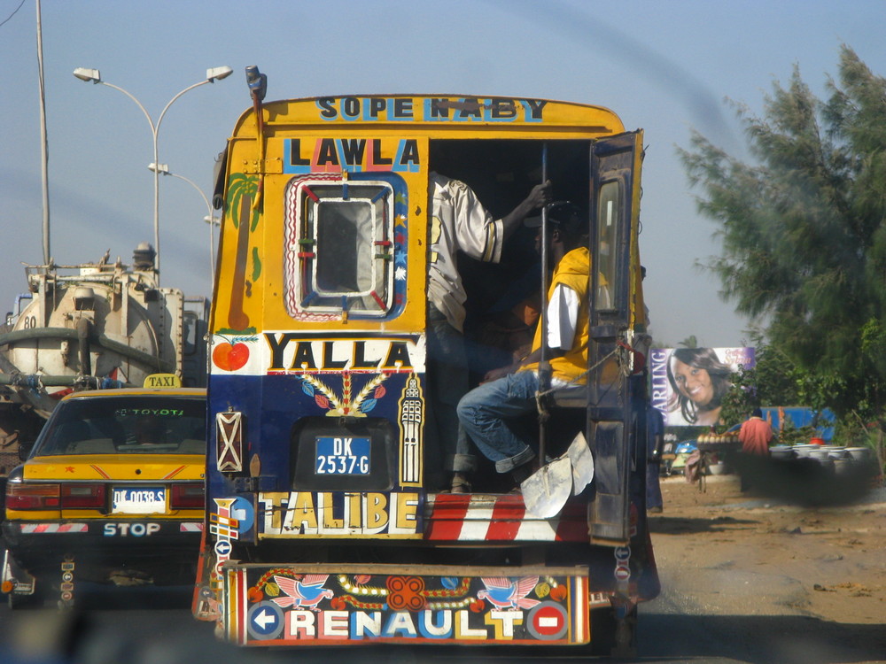 Dakar taxibus