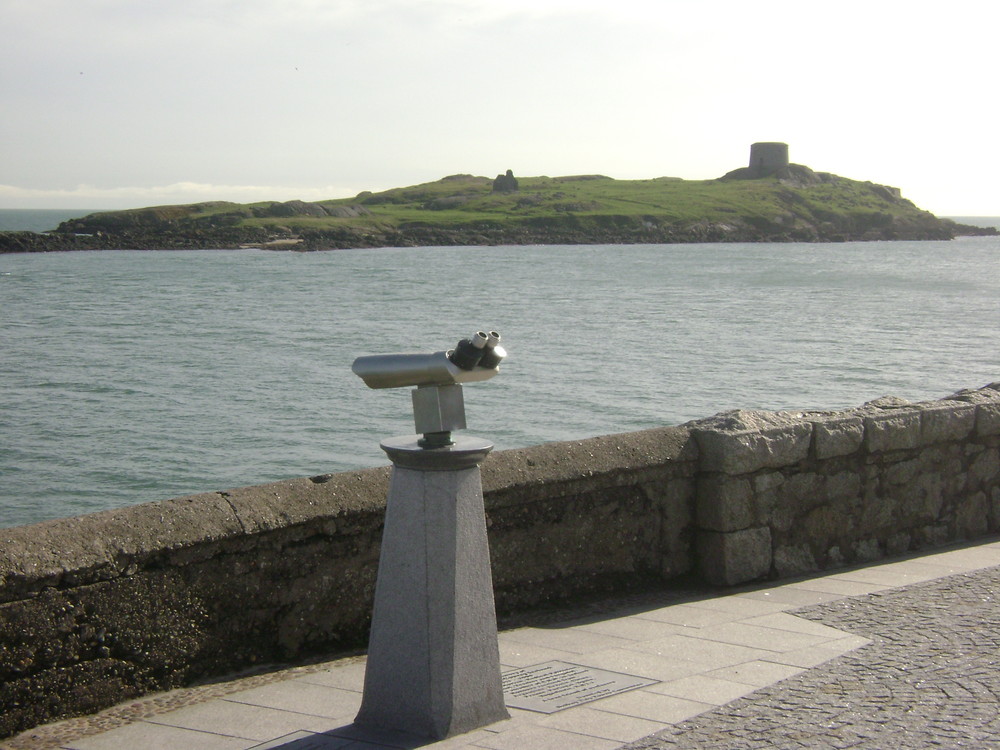 Dakey Island view from Coliemore Harbour