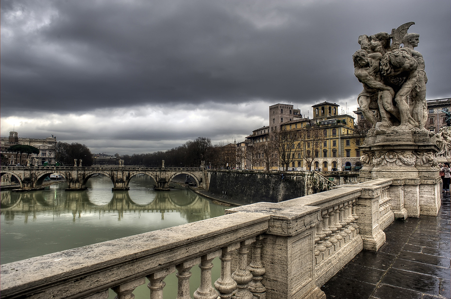 Dal ponte Vittorio Emanuele II