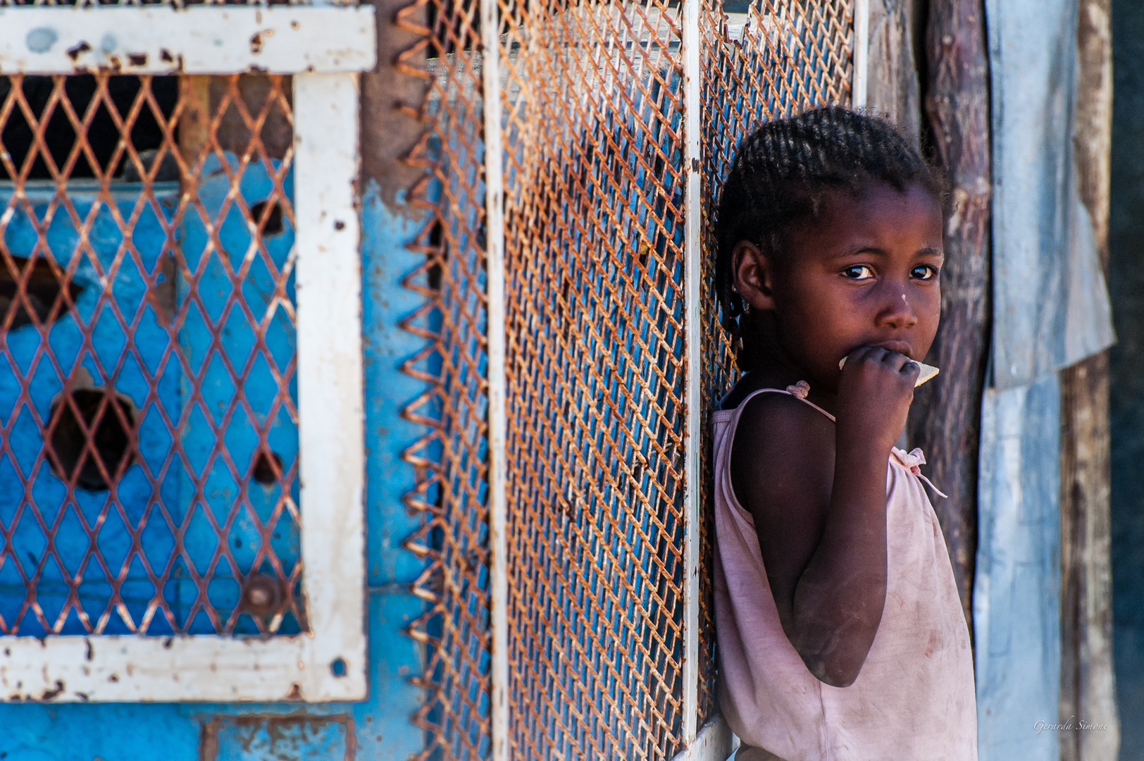 Dal portfolio "Sguardi" - Bambina namibiana