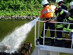 Dalbenbrand auf dem Nordostseekanal.