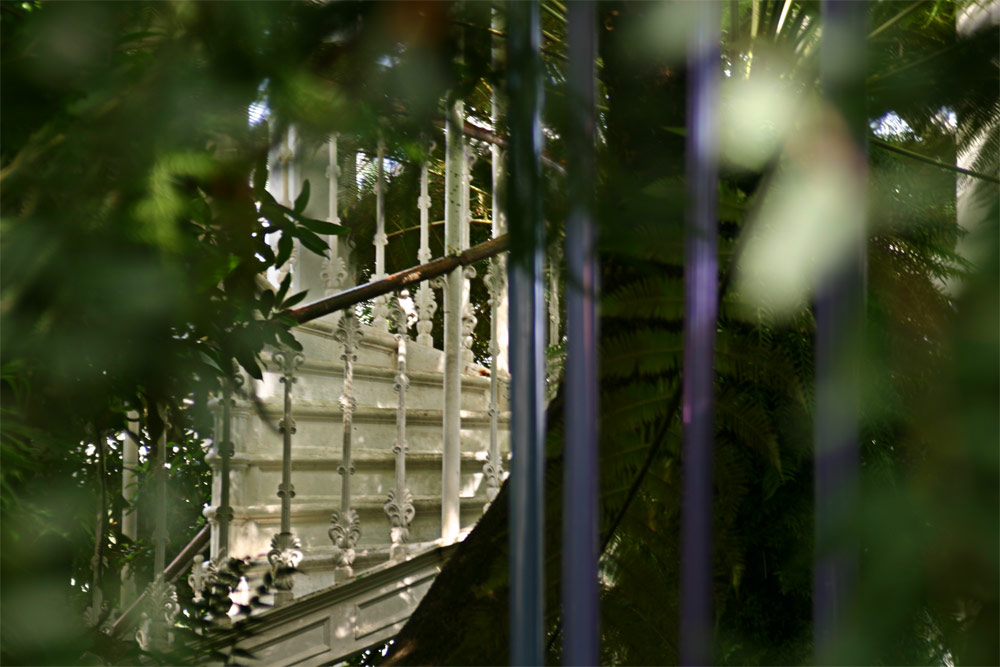 Dale Chihuly at Kew Gardens 8