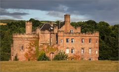 Dalhousie Castle *