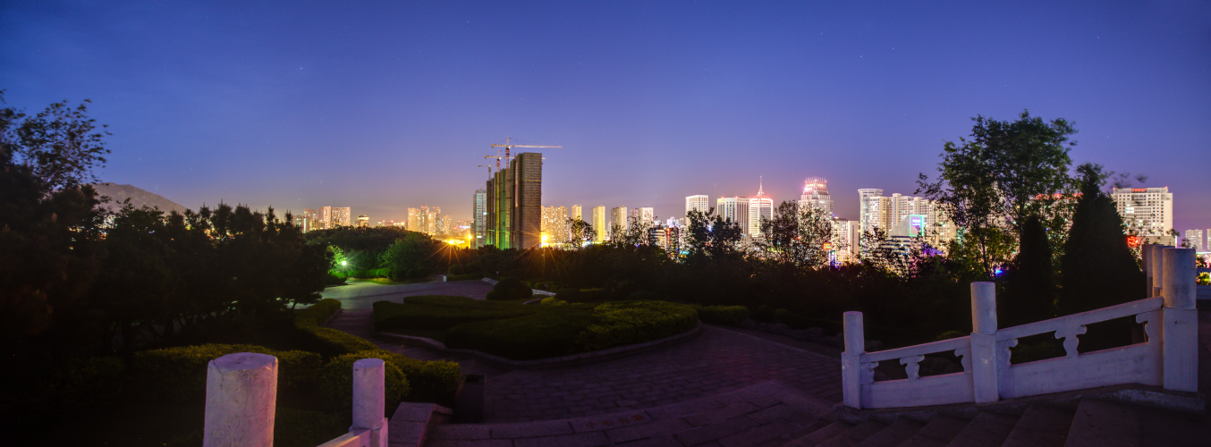 Dalian - Nacht Panorama