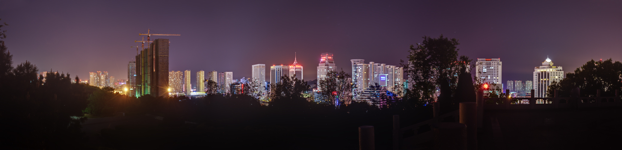 Dalian - Nacht Panorama XL