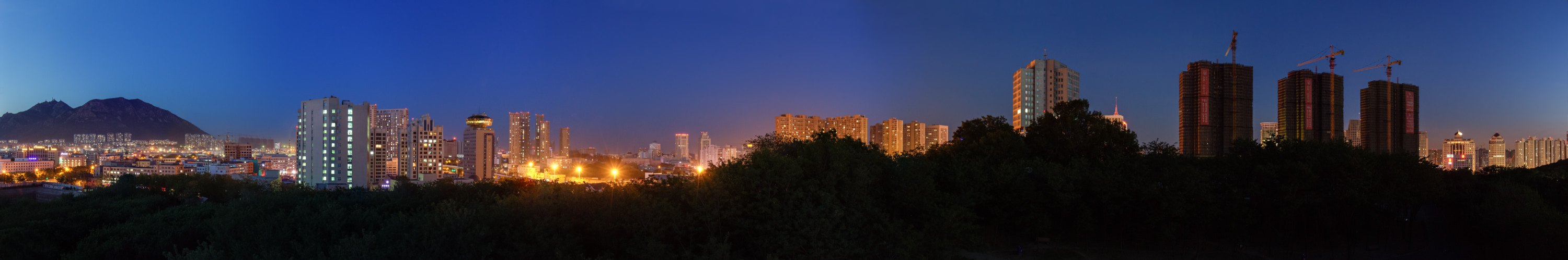 Dalian - Nacht Panorama XXL