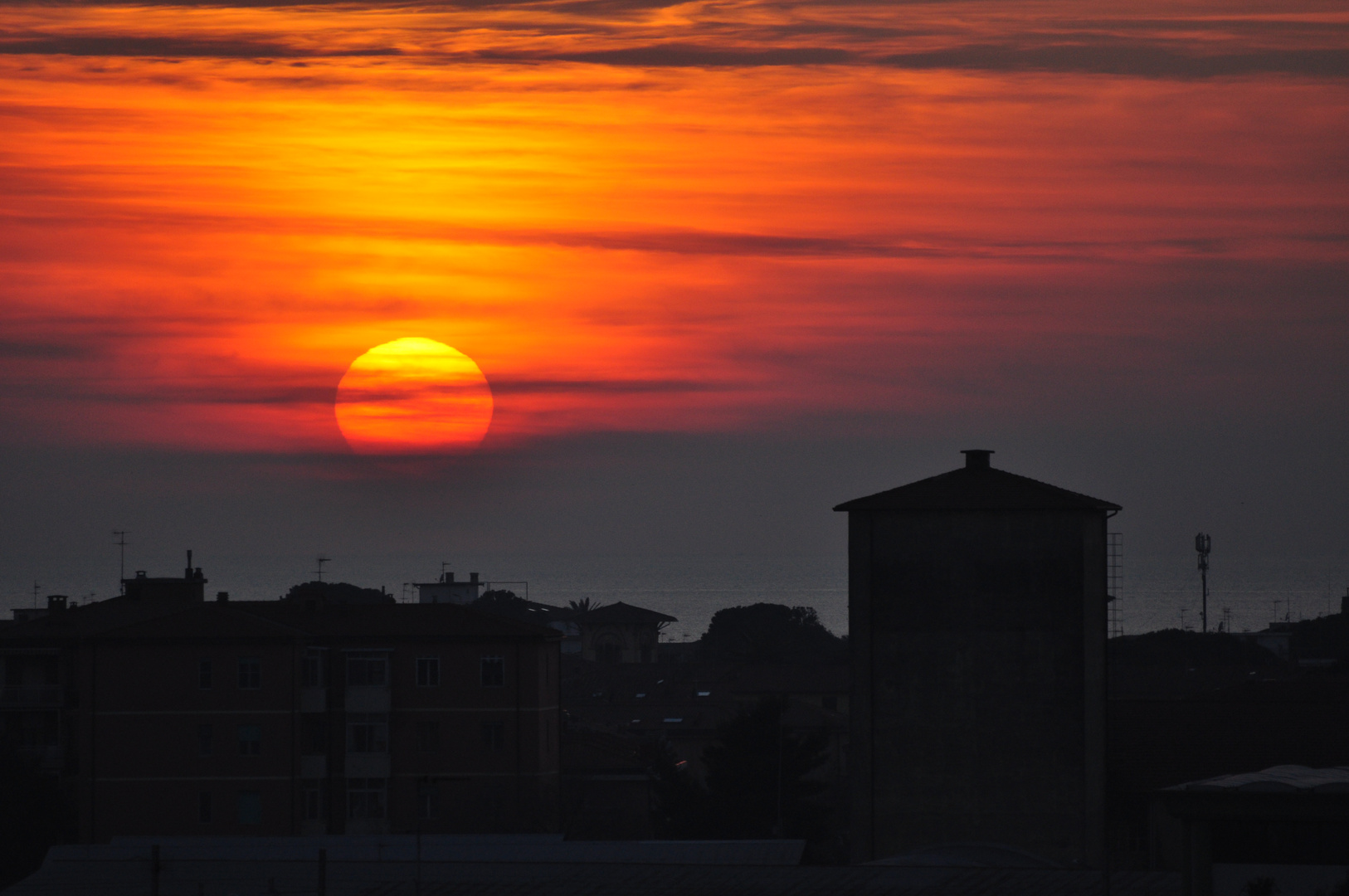 Dalla mia terrazza...il primo tramonto...