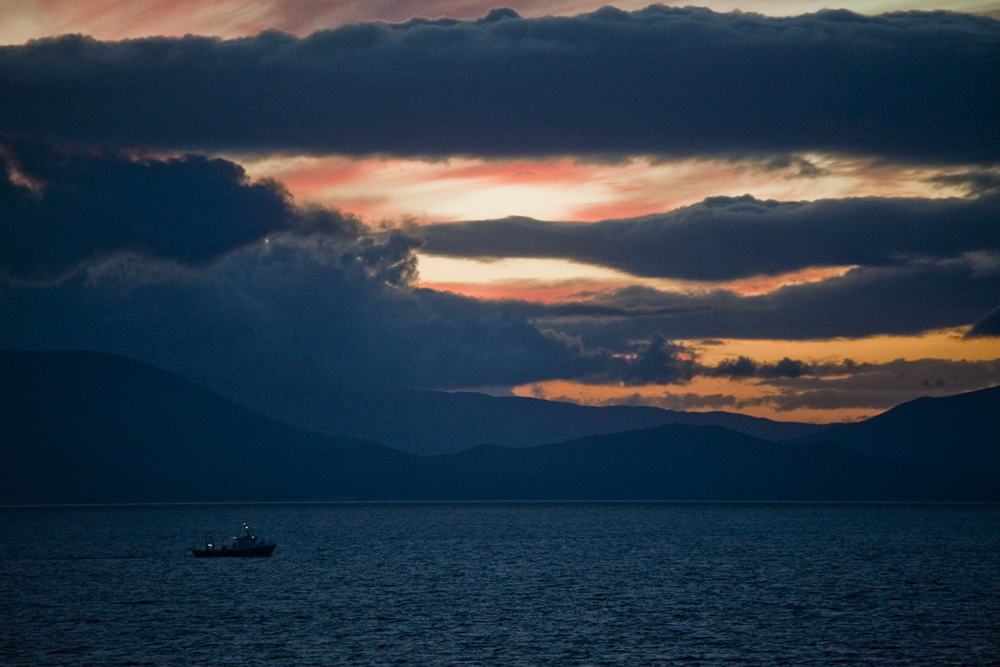 Dalla prua di una nave.....