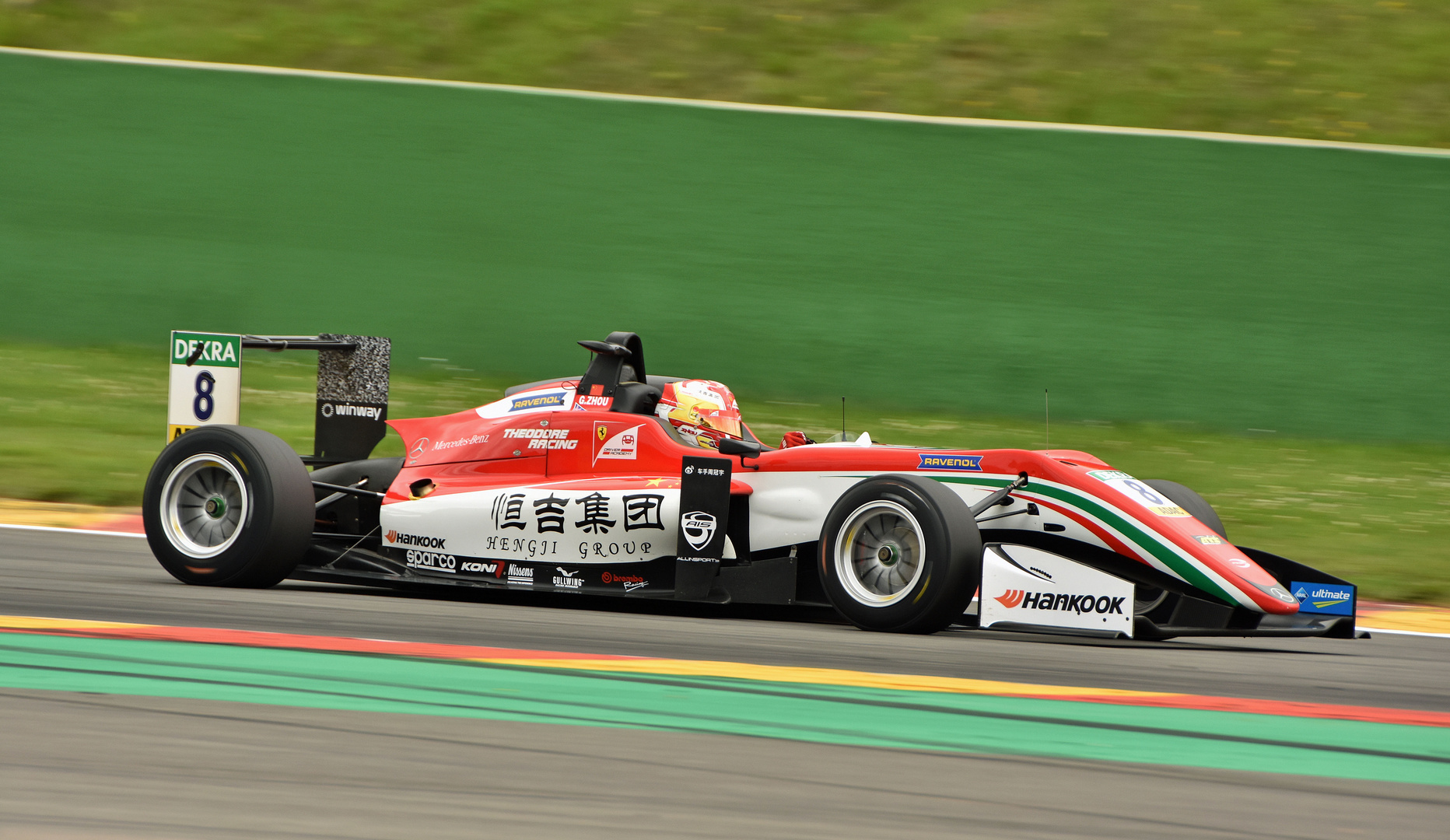 Dallara F317-Mercedes-Benz 