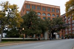 Dallas 01 - The Schoolbook Repository