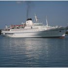 Dalmatia beim Auslaufen aus dem Hafen von Pula