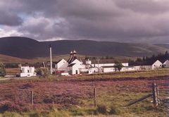 Dalwhinnie Distillery - Highlands