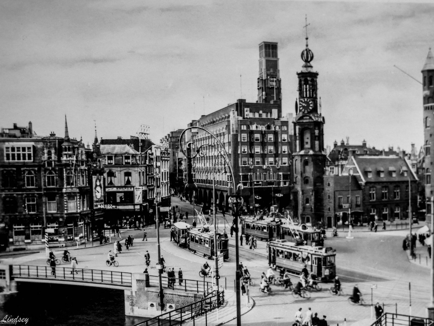 Damals  1942          Hotel Carlton in Amsterdam