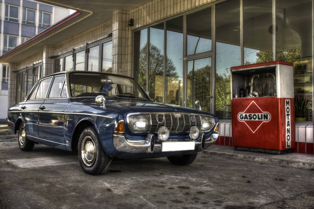 Damals an der Tankstelle