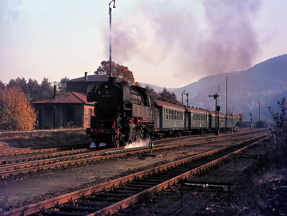 Damals in Miltenberg Foto & Bild züge, personenzüge, eisenbahn Bilder