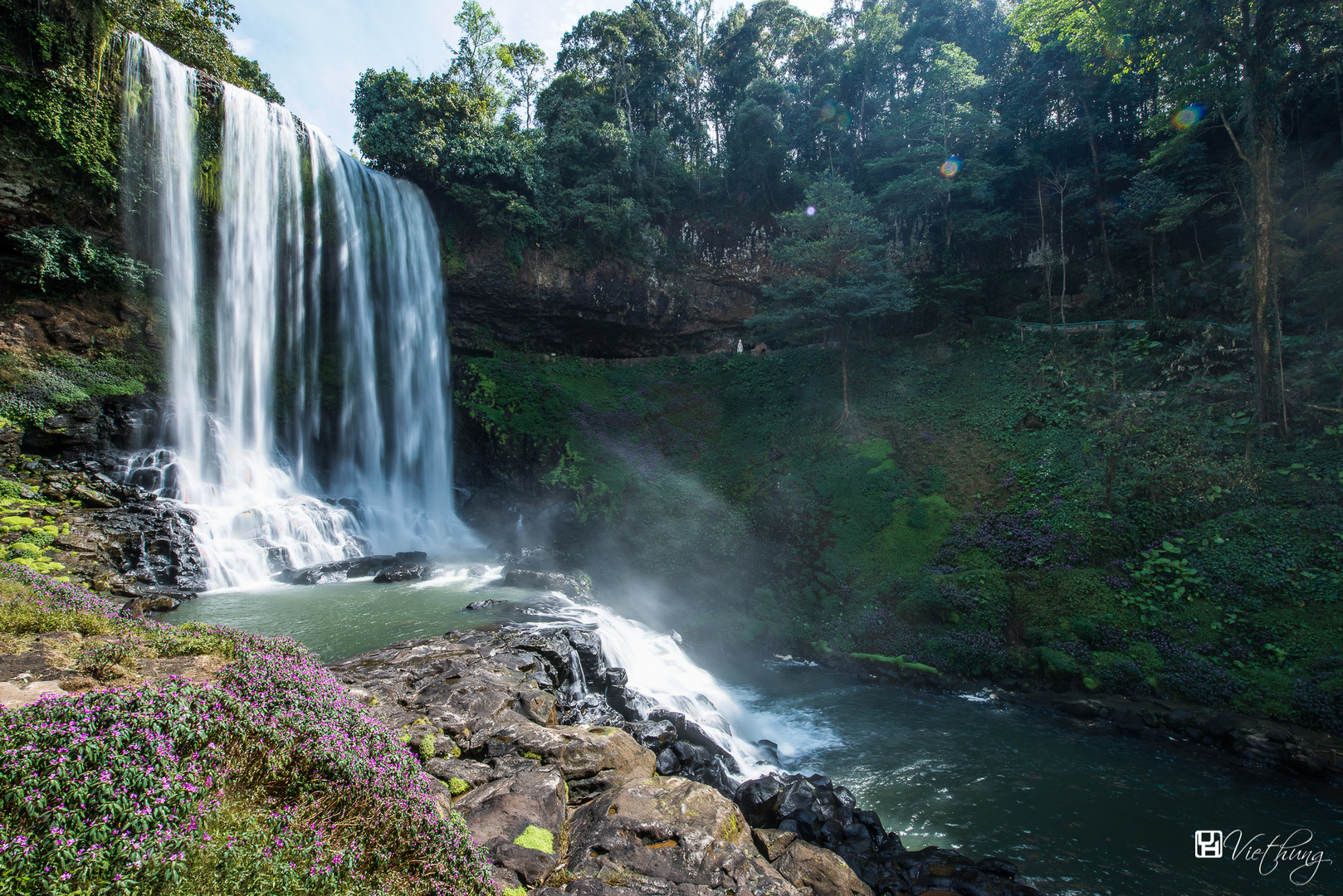 Dambri waterfall