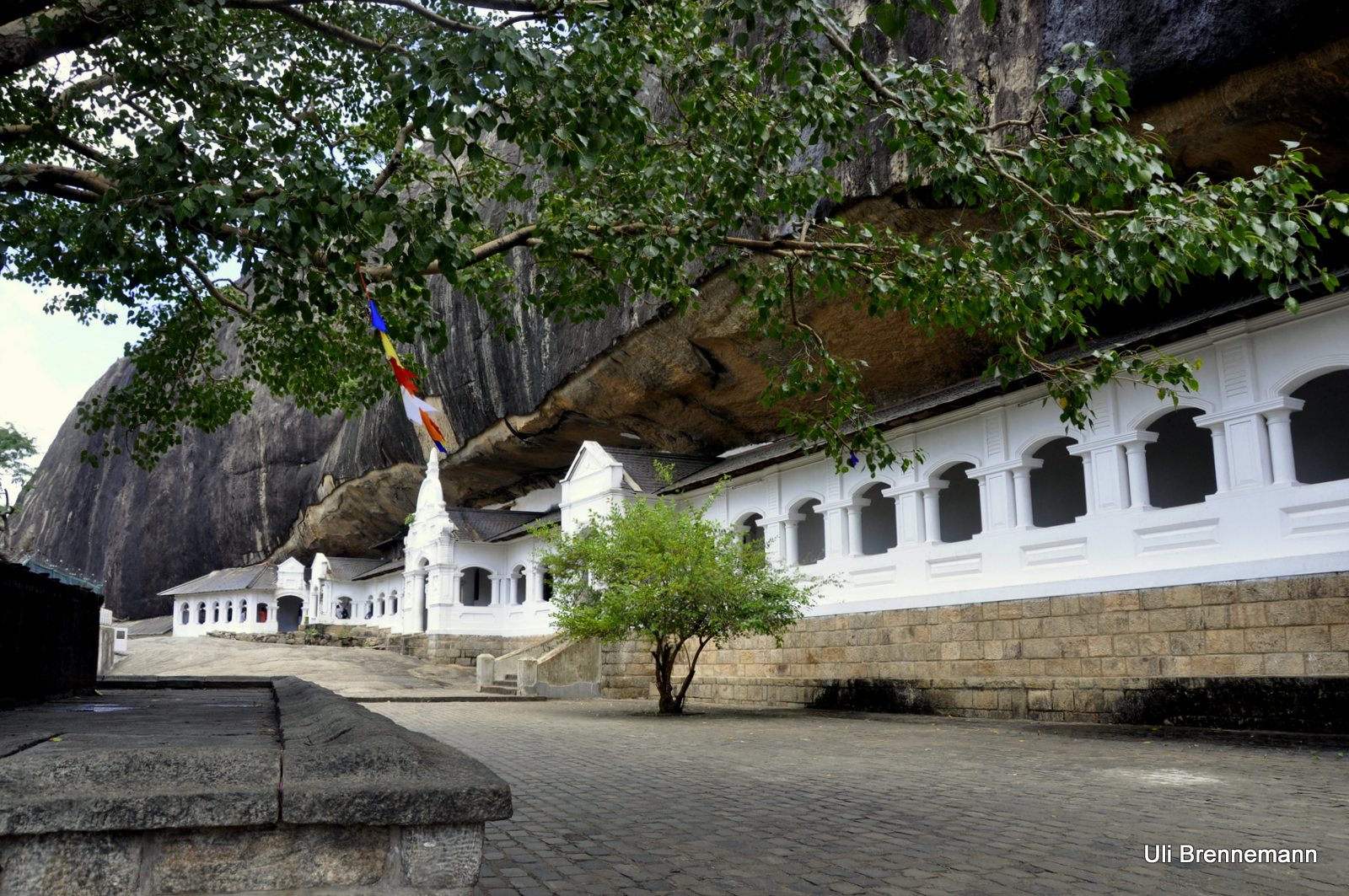 Dambulla - 5 Felshöhlen mit mehr als 150 Buddha's