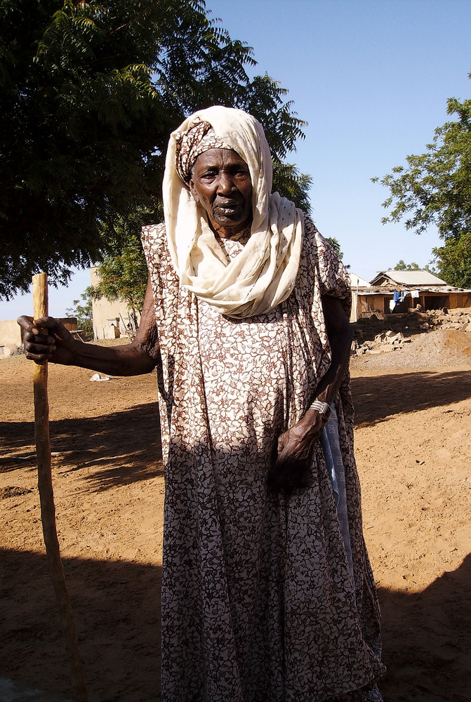 Dame d'age mûr mauritanienne à Sarandogou