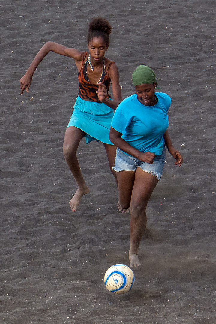 Damenfußball auf Santiago