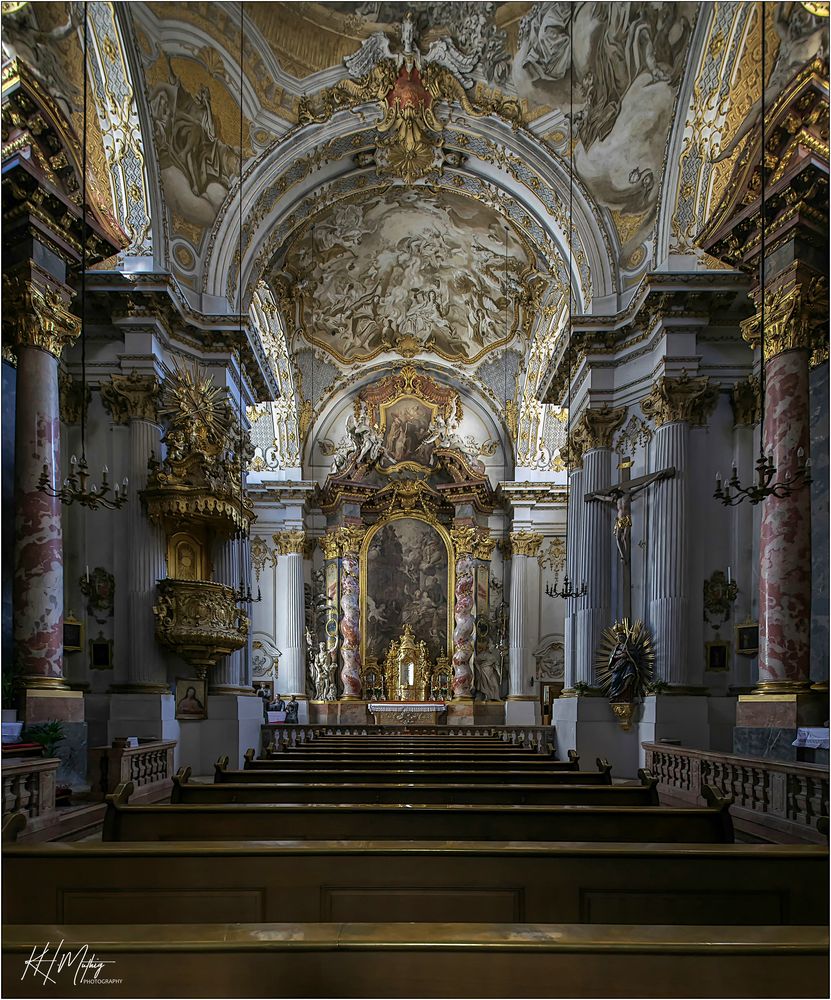 Damenstiftskirche St. Anna - München " Gott zu Gefallen... "