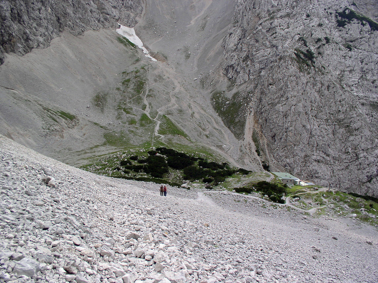 Dammkarhütte (1650m) in Sicht