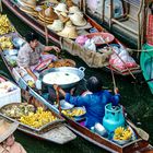 Damnoen Saduak Floating Market