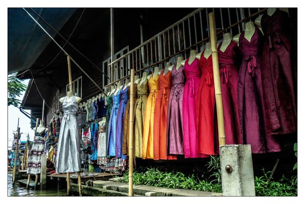 Damnoen Saduak Floating Market in Bangkok