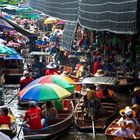 Damnoen Saduak Markt bei Bangkok, Thailand