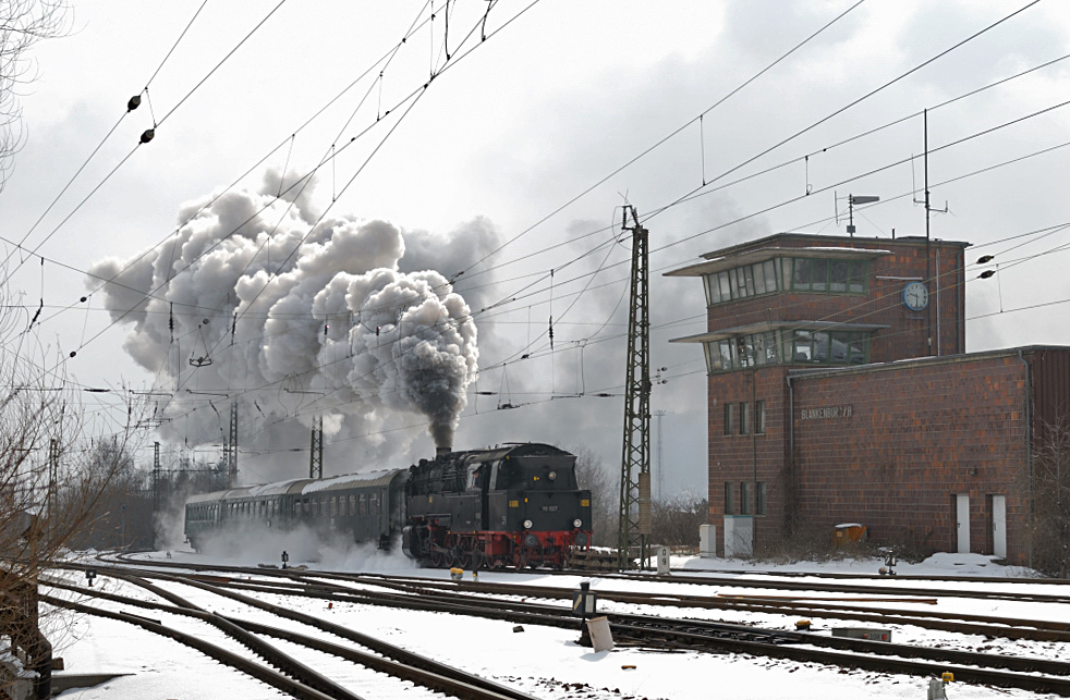 Dampf auf der Rübelandbahn