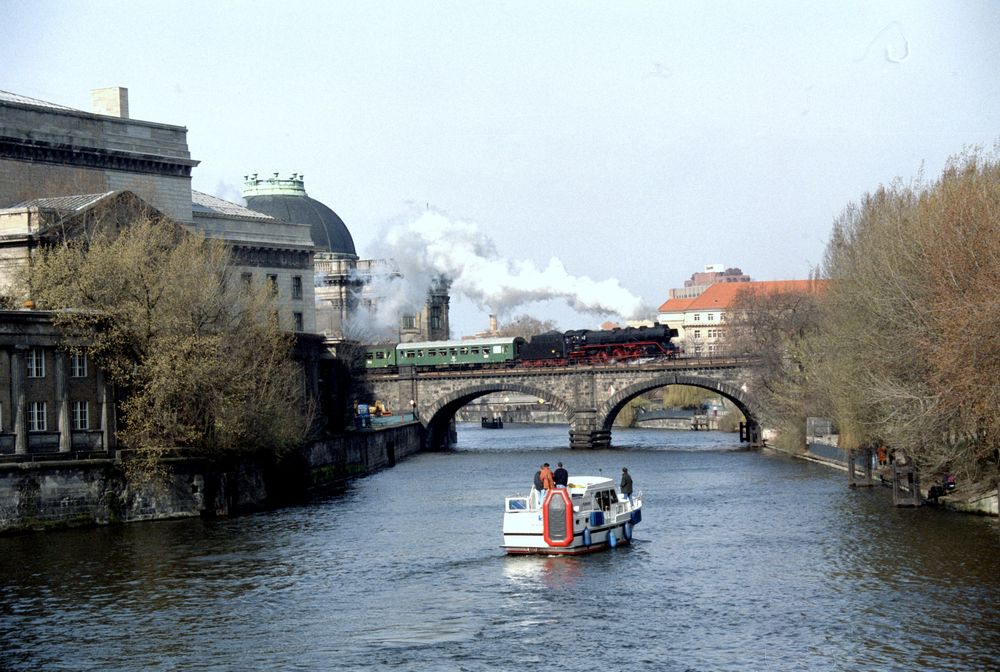 Dampf auf der Stadtbahn