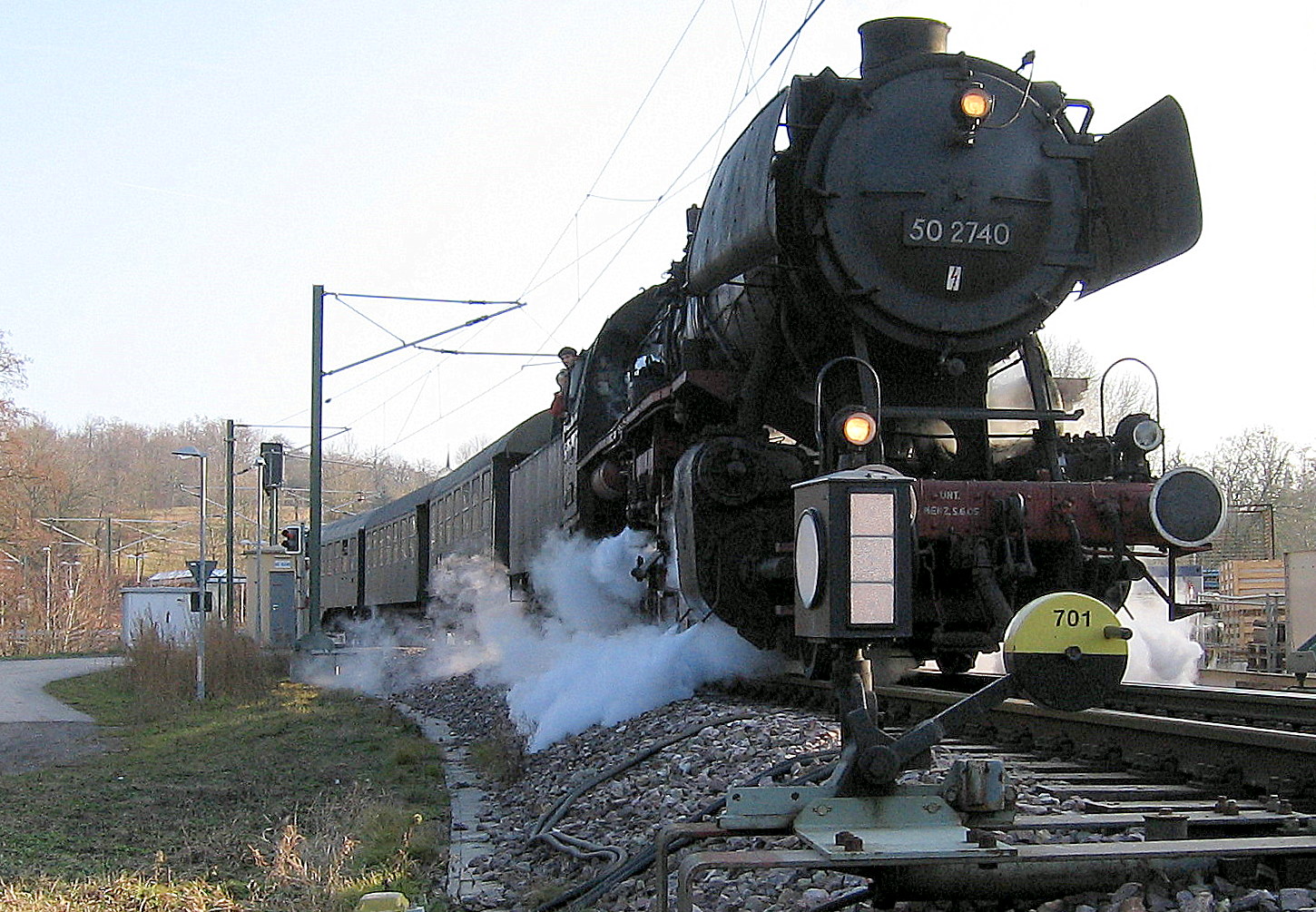 Dampf mit 50 2740 auf der Kraichtalbahn 8.1.2006
